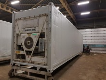 Рефконтейнер Thermo King 40 футов 2005 года BTCU 6881063 в Магадане
